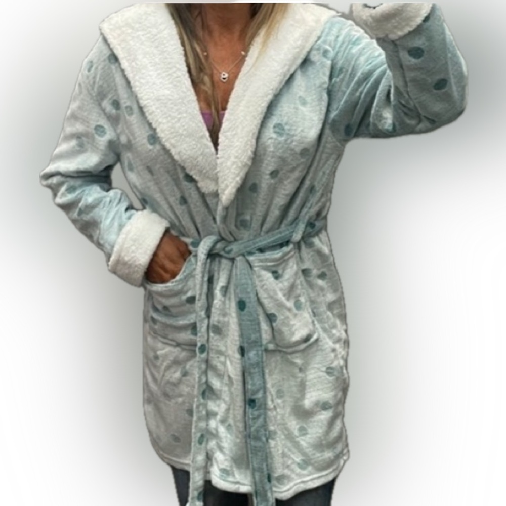 Chic Nite fluffy Robe